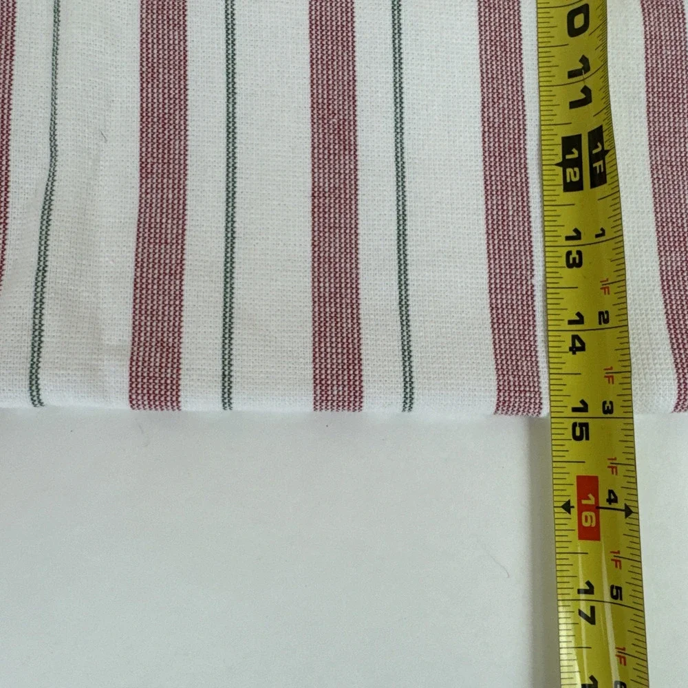 Lot 1 - Williams Sonoma Dishtowel 100% Cotton and 1 dishtowel unmarked